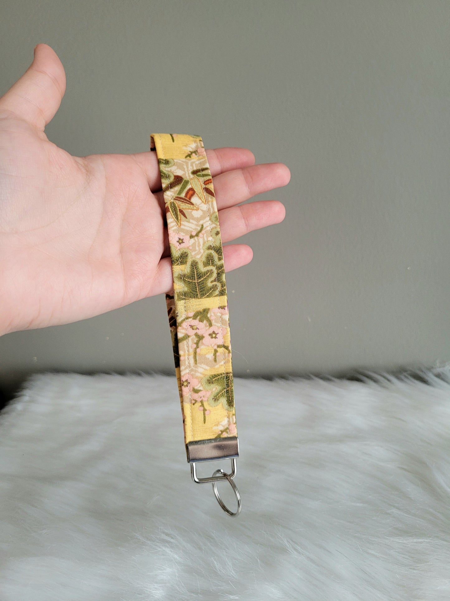 Yellow and Green Leaves Wristlet Keychain