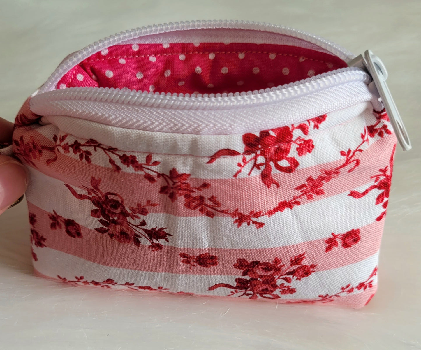 Pretty in Pink Roses Keychain Wallet